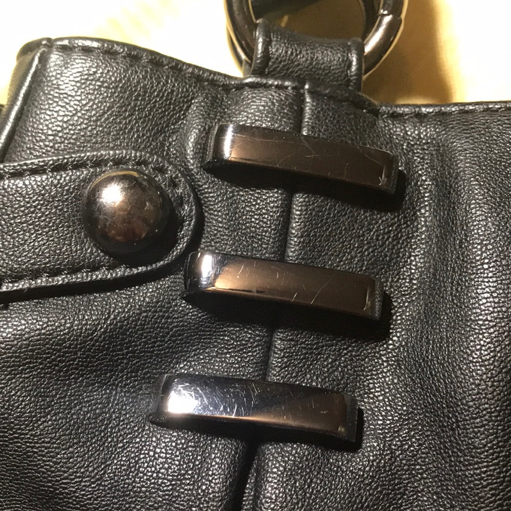 Hand bag - Picture 2 of 8